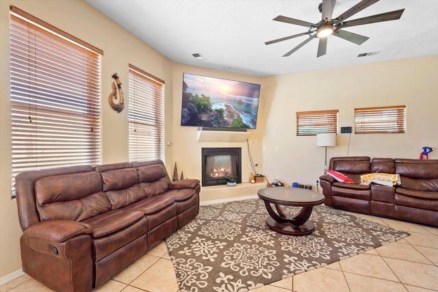 4505 Derby Court NW, Albuquerque, NM 87114