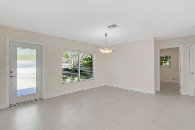 376 SW 2nd Street, Boca Raton, FL 33432