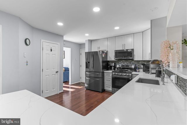 24 AURELIE DR, Fredericksburg, VA 22406