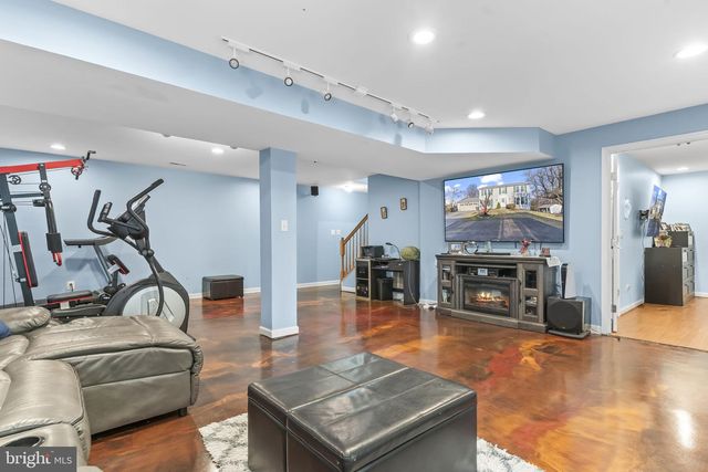 24 AURELIE DR, Fredericksburg, VA 22406