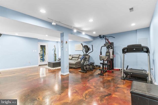 24 AURELIE DR, Fredericksburg, VA 22406