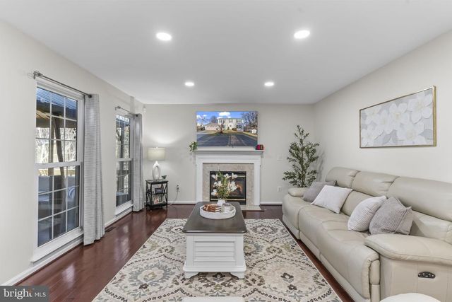 24 AURELIE DR, Fredericksburg, VA 22406