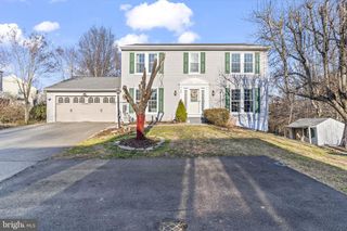 24 AURELIE DR, Fredericksburg, VA 22406