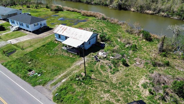 4380 Grand Caillou Road, Houma, LA 70363