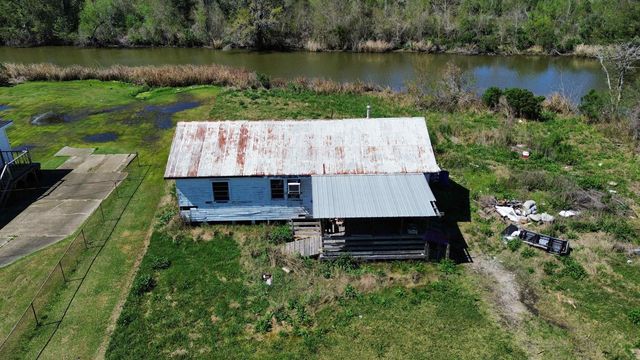 4380 Grand Caillou Road, Houma, LA 70363