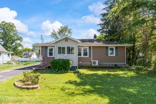163 Beacon Avenue, Cohoes, NY 12047