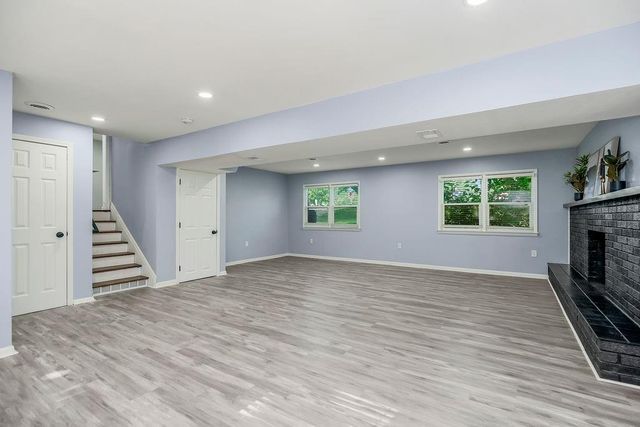 7733 Mission Road, Prairie Village, KS 66208