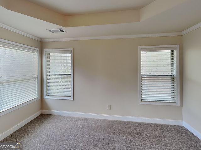 453 Cherry Creek Drive, Loganville, GA 30052