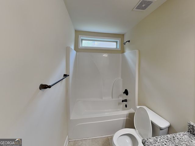 453 Cherry Creek Drive, Loganville, GA 30052