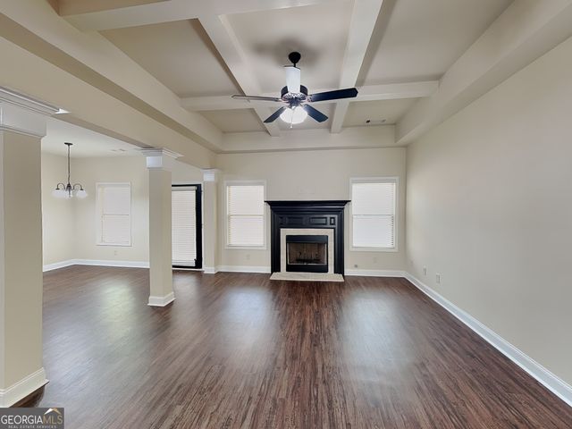 453 Cherry Creek Drive, Loganville, GA 30052