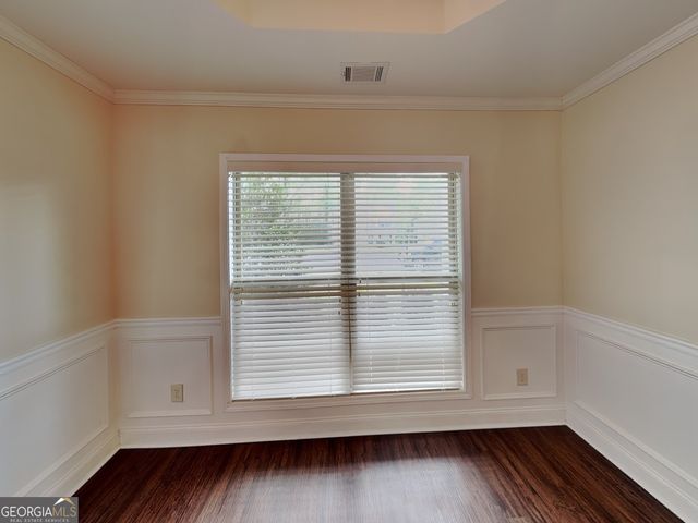 453 Cherry Creek Drive, Loganville, GA 30052