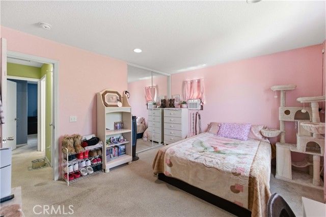 2822 Emerald, Lancaster, CA 93535