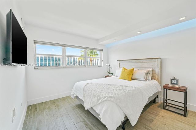 1881 Washington Ave 5H, Miami Beach, FL 33139