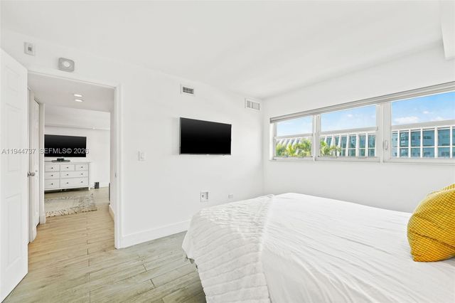 1881 Washington Ave 5H, Miami Beach, FL 33139