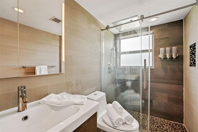 1881 Washington Ave 5H, Miami Beach, FL 33139