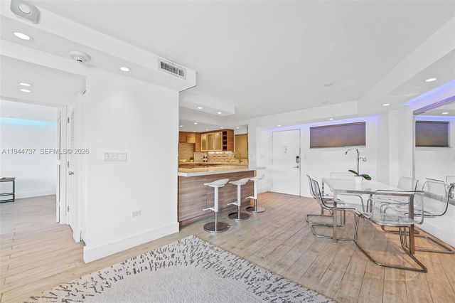 1881 Washington Ave 5H, Miami Beach, FL 33139