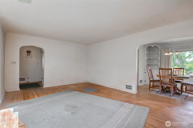 1224 SW 158th Street, Burien, WA 98166