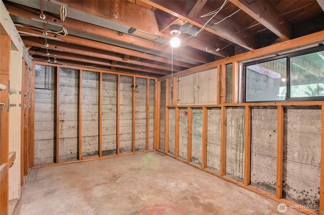 1224 SW 158th Street, Burien, WA 98166
