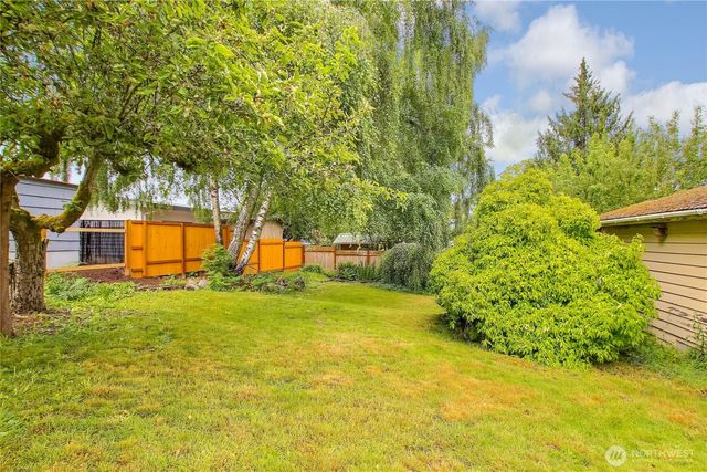 1224 SW 158th Street, Burien, WA 98166