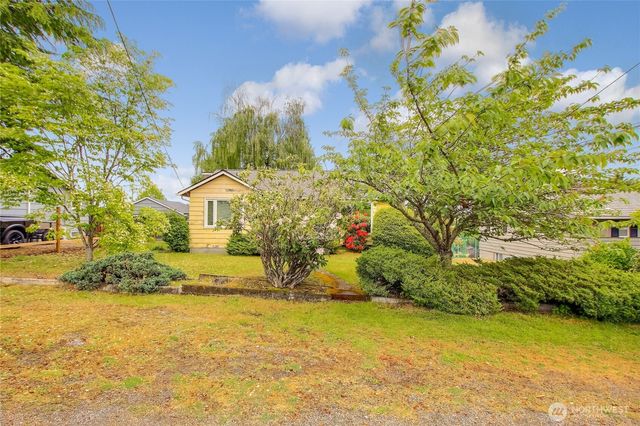 1224 SW 158th Street, Burien, WA 98166