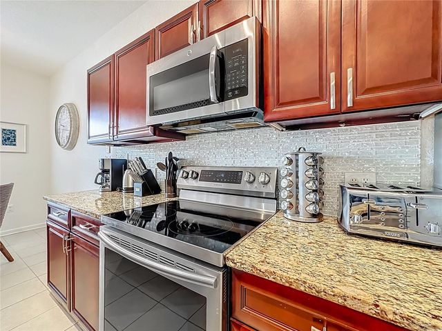 7716 TEASCONE BOULEVARD, Kissimmee, FL 34747