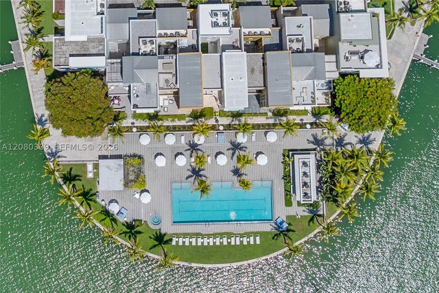 6101 Aqua Ave PH11A, Miami Beach, FL 33141