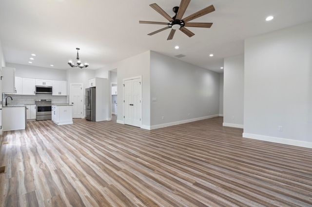 13 O'Leary Drive, Kimberling City, MO 65686