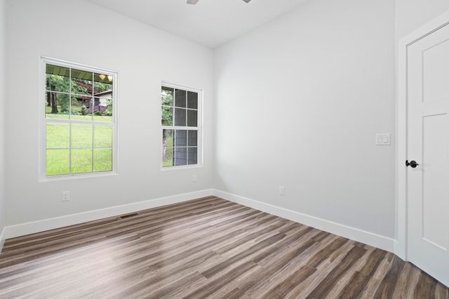 13 O'Leary Drive, Kimberling City, MO 65686