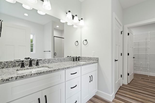 13 O'Leary Drive, Kimberling City, MO 65686