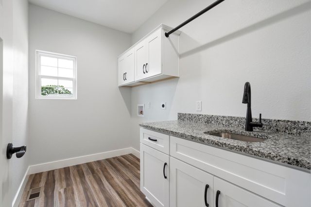 13 O'Leary Drive, Kimberling City, MO 65686