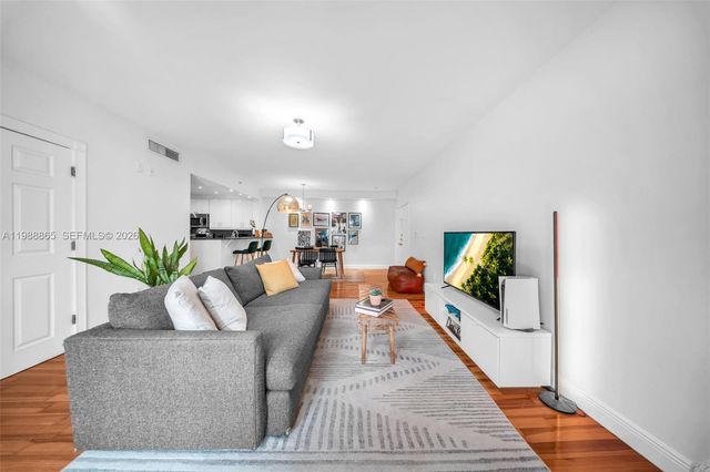 1400 Salzedo St 108, Coral Gables, FL 33134