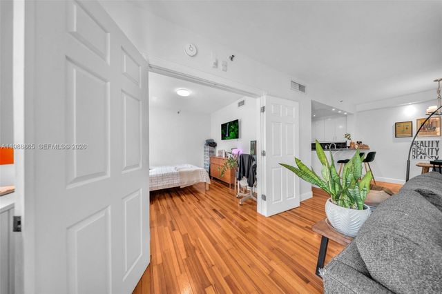 1400 Salzedo St 108, Coral Gables, FL 33134