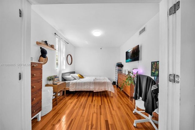 1400 Salzedo St 108, Coral Gables, FL 33134