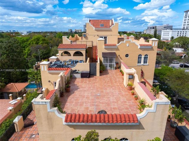 1400 Salzedo St 108, Coral Gables, FL 33134