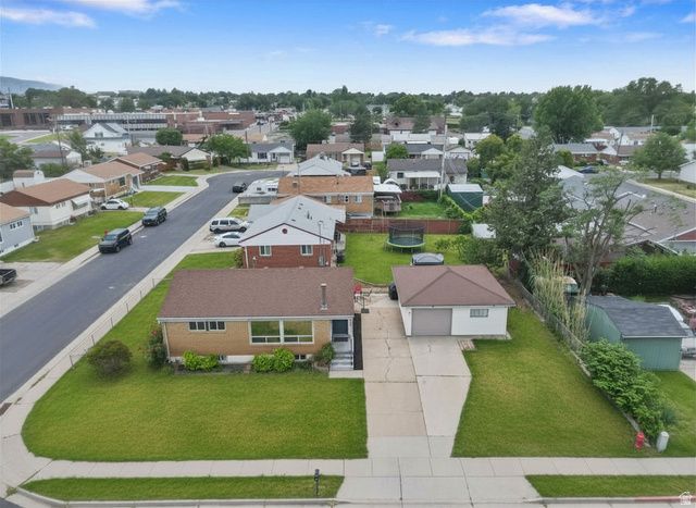 135 E 4700 S, Washington Terrace, UT 84405