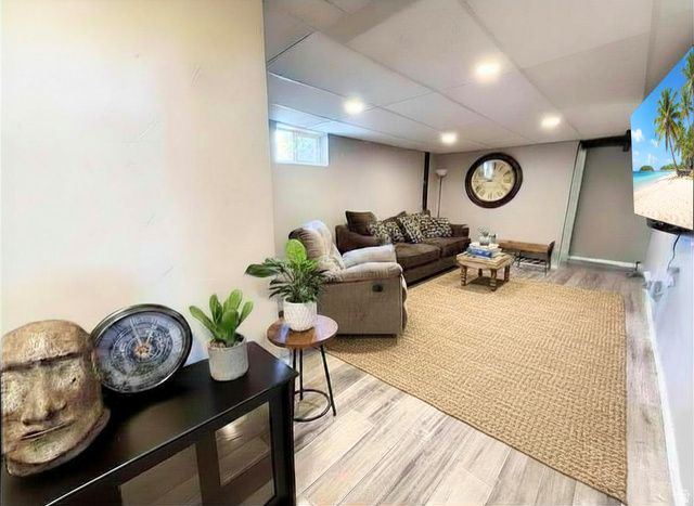 135 E 4700 S, Washington Terrace, UT 84405