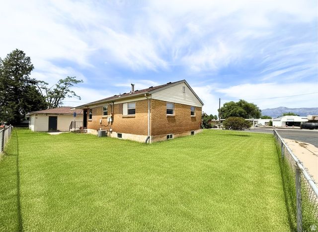 135 E 4700 S, Washington Terrace, UT 84405