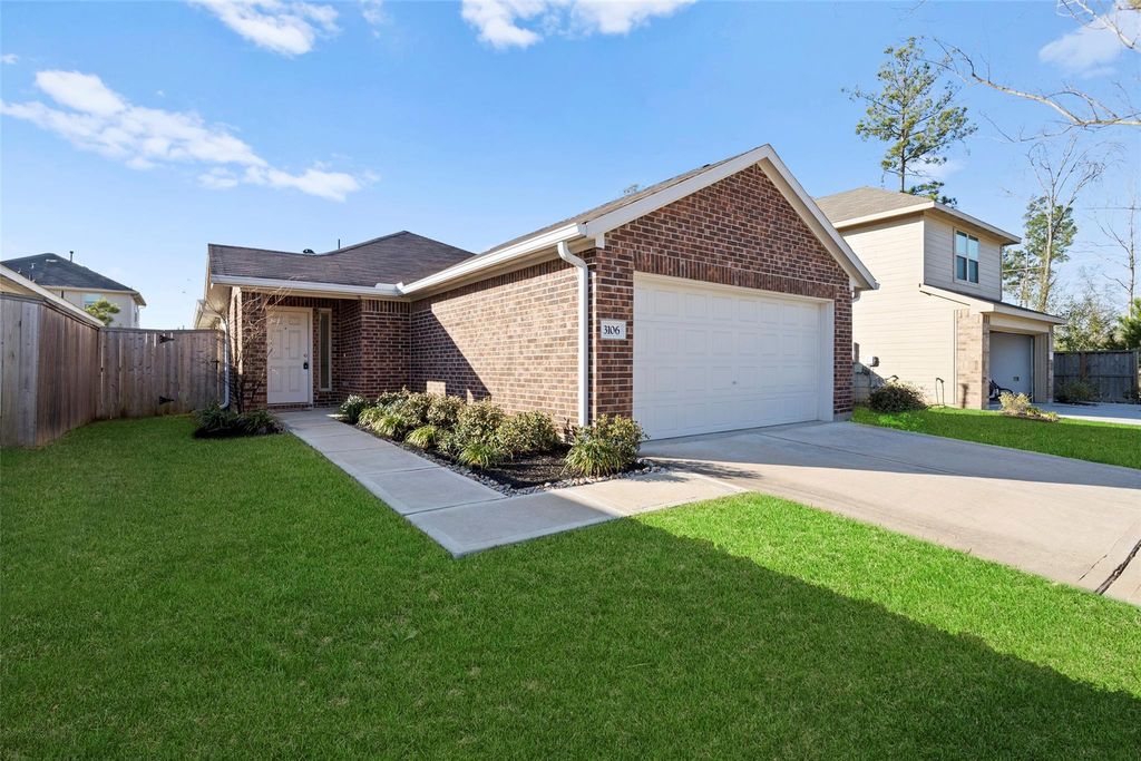 3106 Stotesbery Drive, Conroe, TX 77301