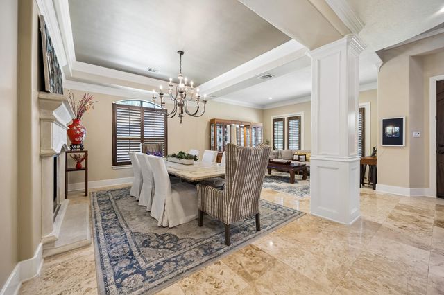 4439 Betty Street, Bellaire, TX 77401