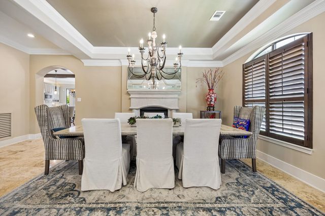 4439 Betty Street, Bellaire, TX 77401
