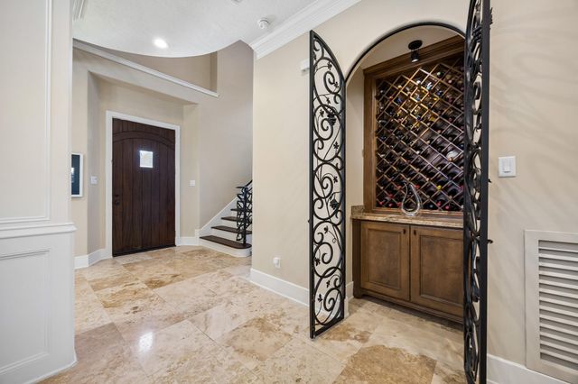 4439 Betty Street, Bellaire, TX 77401