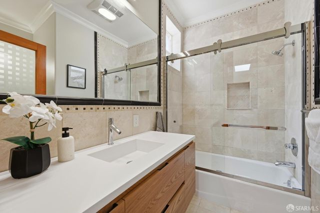 879 27th Avenue, San Francisco, CA 94121