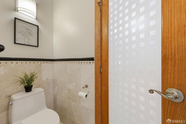 879 27th Avenue, San Francisco, CA 94121