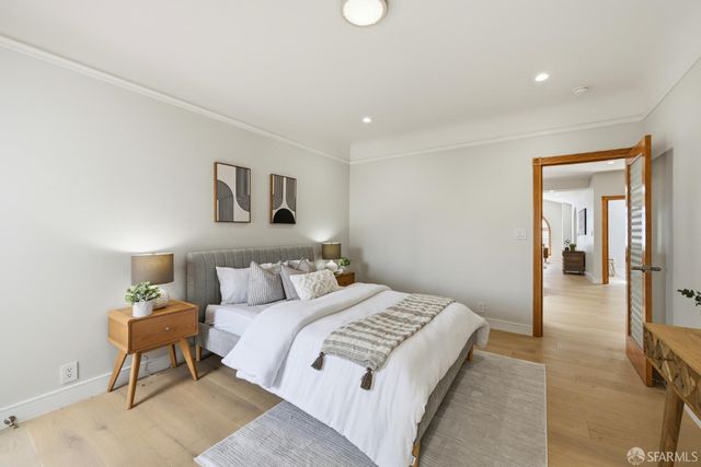 879 27th Avenue, San Francisco, CA 94121