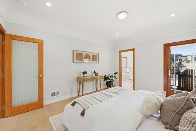 879 27th Avenue, San Francisco, CA 94121