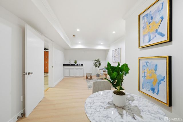 879 27th Avenue, San Francisco, CA 94121