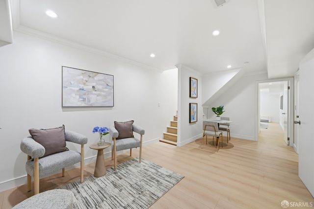 879 27th Avenue, San Francisco, CA 94121