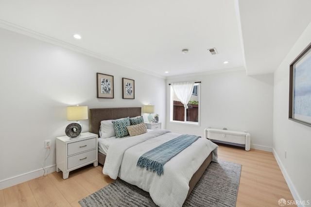 879 27th Avenue, San Francisco, CA 94121