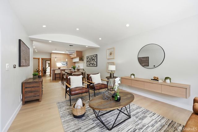 879 27th Avenue, San Francisco, CA 94121