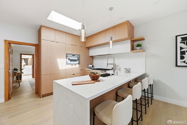 879 27th Avenue, San Francisco, CA 94121